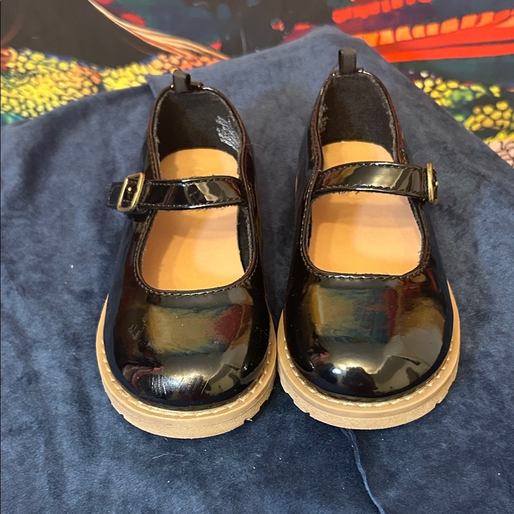 Old Navy Black Patent Leather Kids Dress Shoes
